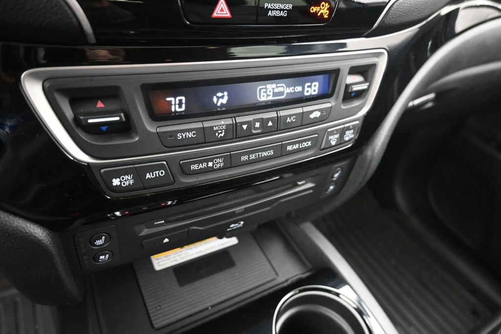 Used 2021 Honda Pilot Elite image 19