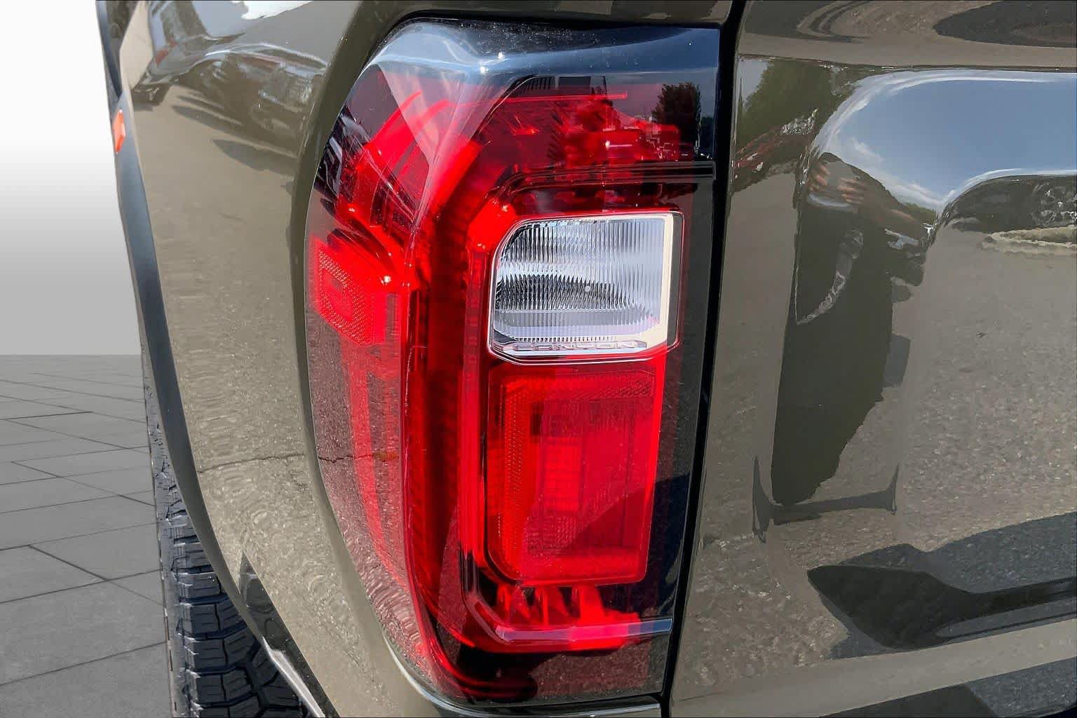 Certified 2023 GMC Canyon Denali AWD/4WD image 28