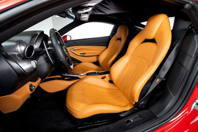 Certified 2020 Ferrari F8 Tributo RWD image 4