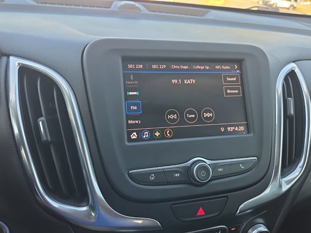 Used 2020 Chevrolet Equinox LT w/ Sport Edition FWD image 39
