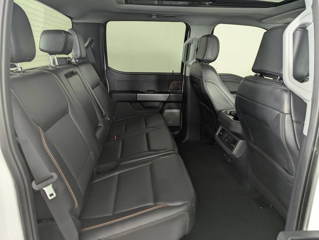 Used 2026 Ford F350 Lariat w/ Black Appearance Package AWD/4WD image 25