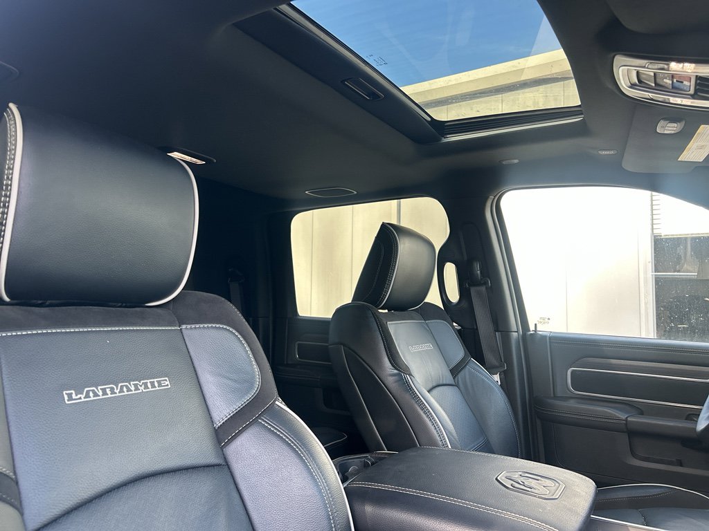 Used 2025 RAM 3500 Laramie image 18