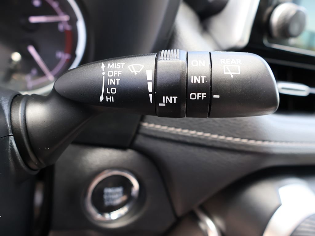 Used 2019 Toyota RAV4 Limited w/ Advanced Technology Package AWD/4WD image 43