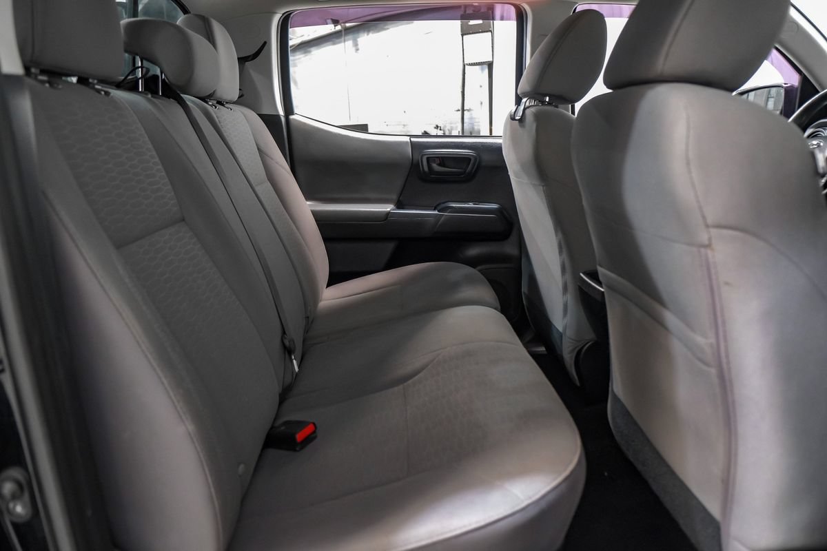 Used 2018 Toyota Tacoma SR w/ SR Convenience Package AWD/4WD image 32