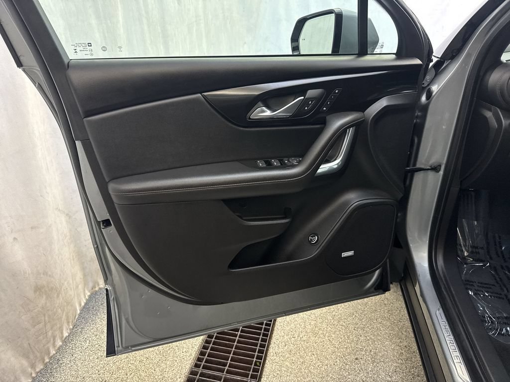 Certified 2024 Chevrolet Blazer Premier w/ Driver Confidence II Package AWD/4WD image 21