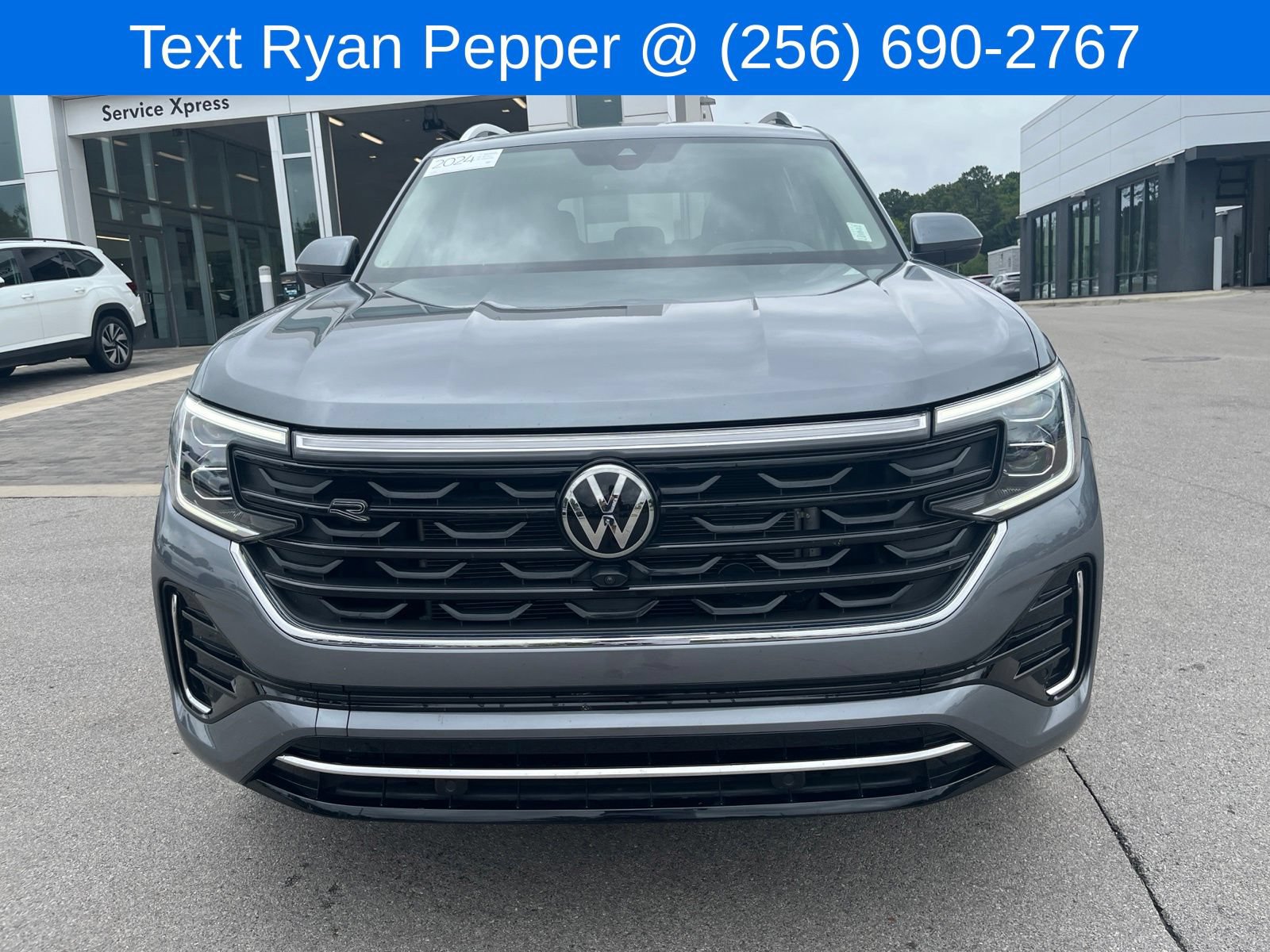 Certified 2024 Volkswagen Atlas SEL Premium R-Line AWD/4WD image 2