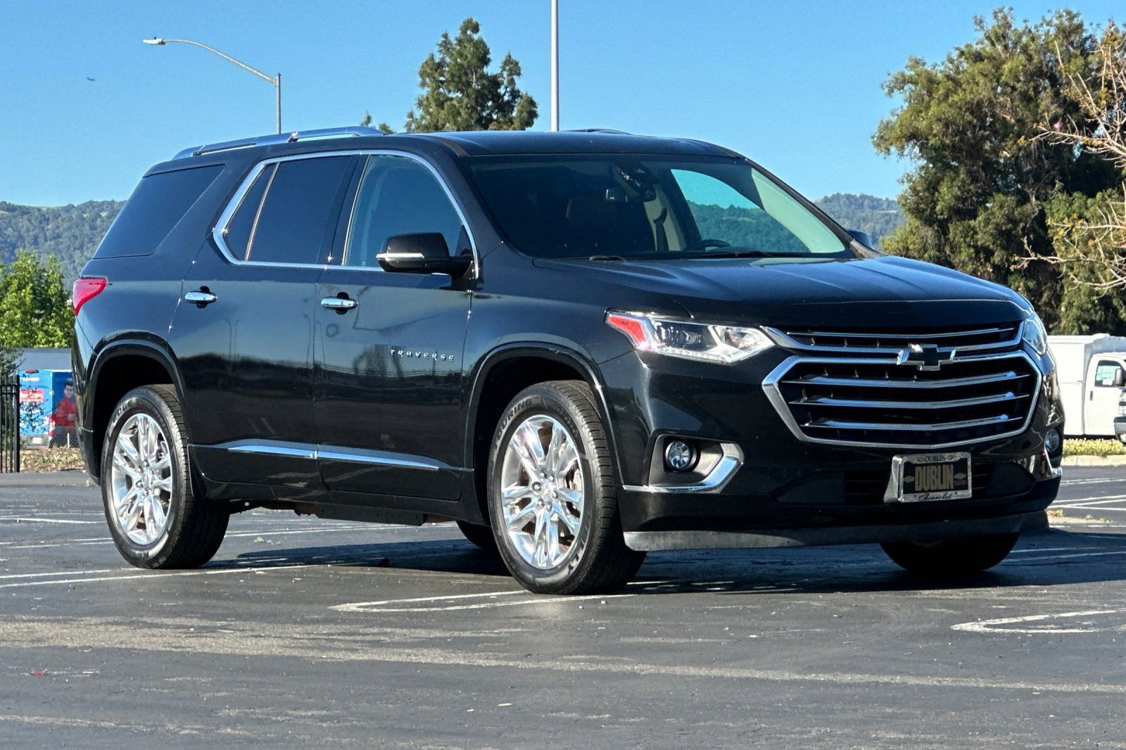 Used 2018 Chevrolet Traverse High Country image 2