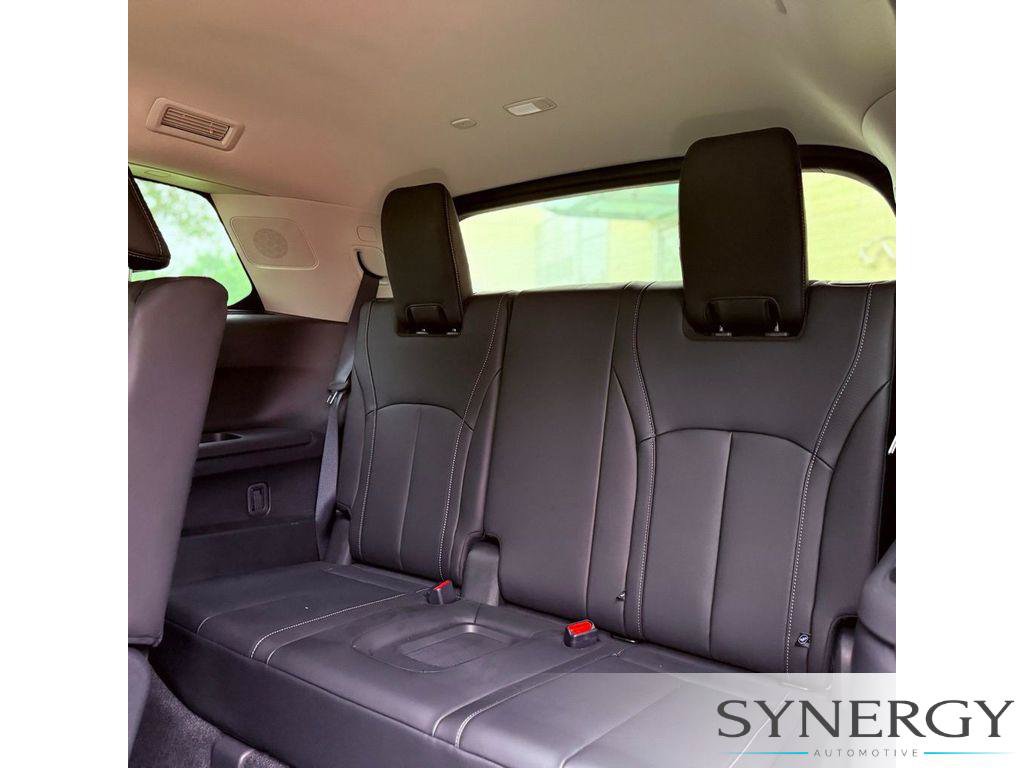 Certified 2026 INFINITI QX60 Luxe w/ Cargo Package FWD image 32