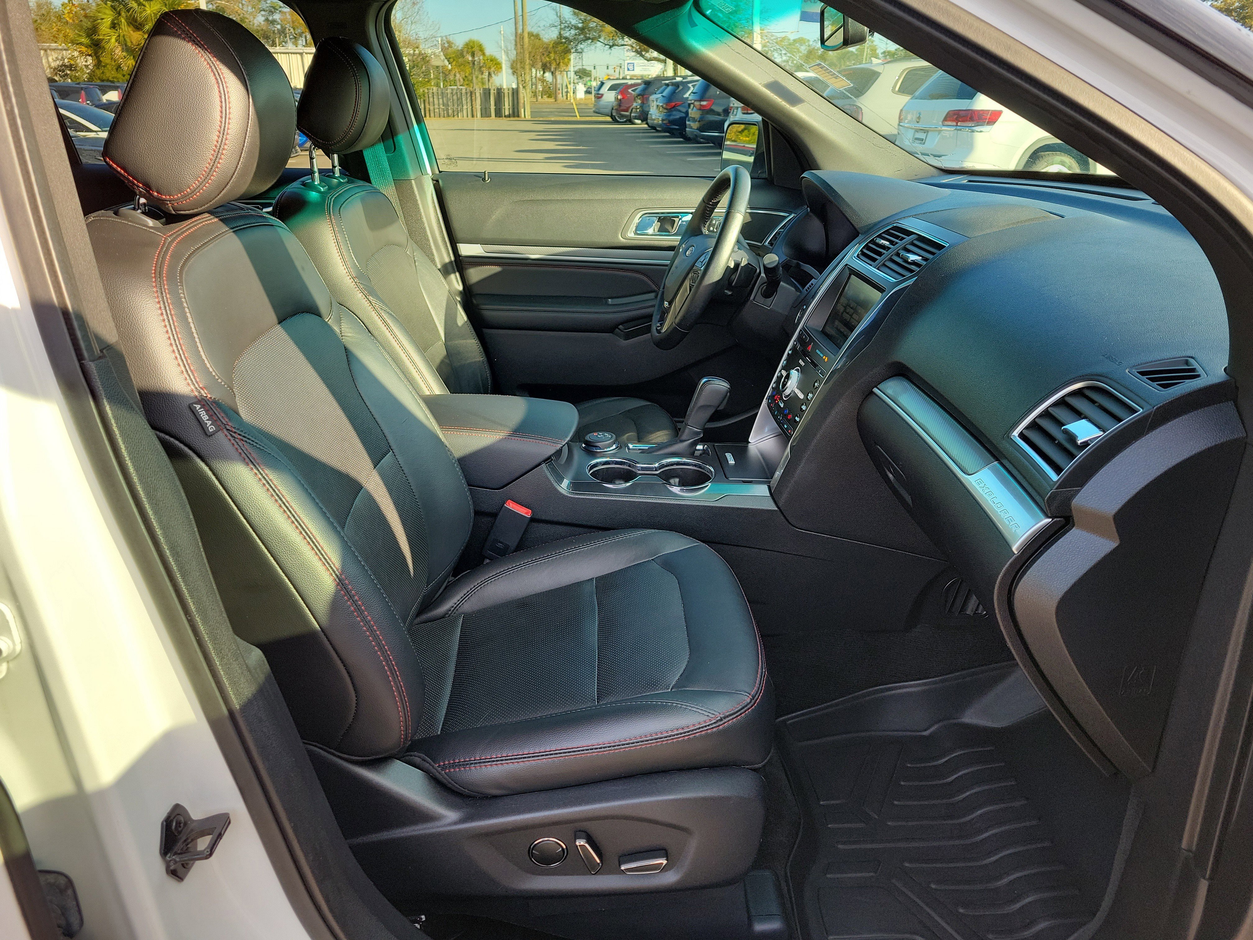 Used 2016 Ford Explorer Sport w/ Equipment Group 401A image 7