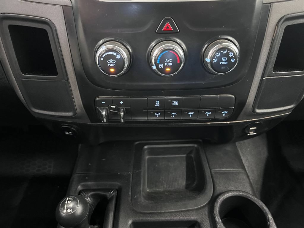 Used 2017 RAM 3500 Tradesman AWD/4WD image 15