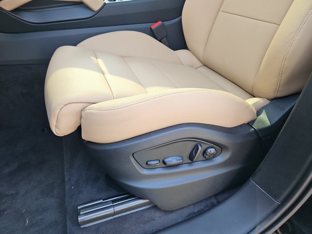 New 2026 Porsche Cayenne AWD/4WD image 25