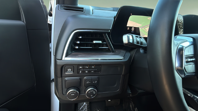 Used 2025 Chevrolet Tahoe LT RWD image 20