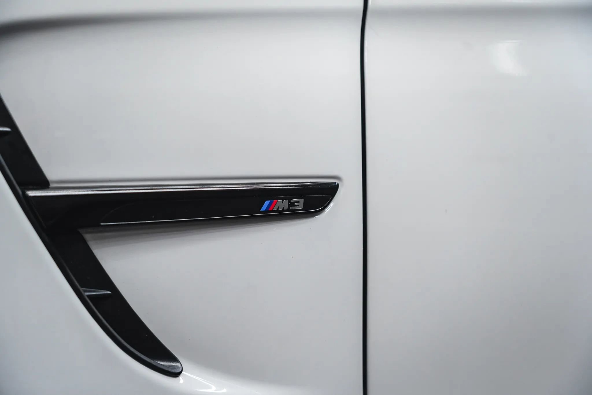 Used 2018 BMW M3 Sedan image 8