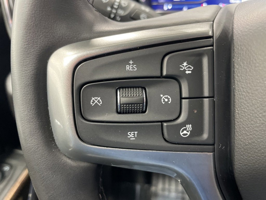 Used 2025 Chevrolet Silverado 2500 LT image 35