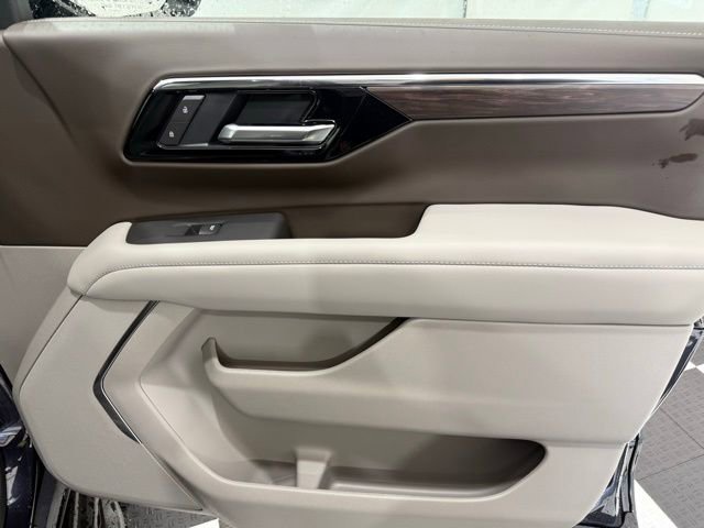 New 2026 Chevrolet Suburban LS w/ LPO, Dark Essentials Package image 23