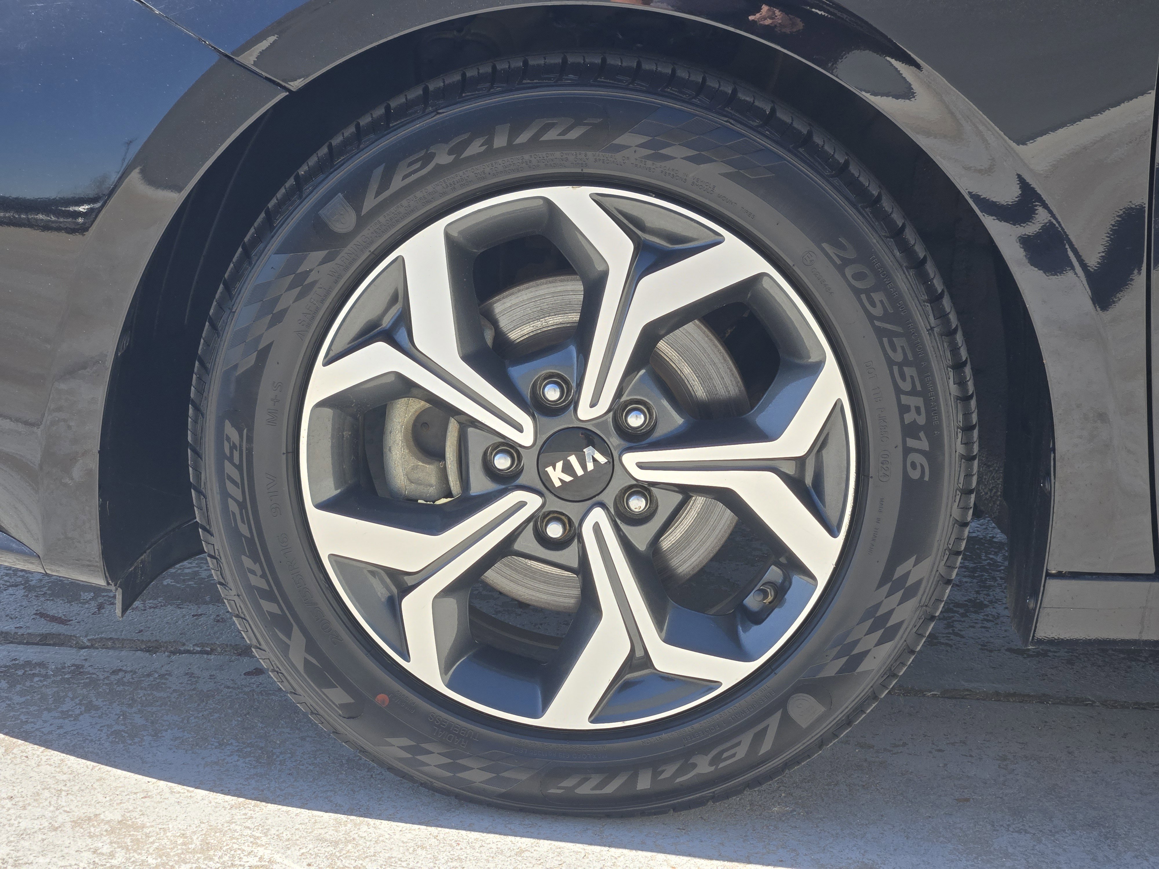 Used 2021 Kia Forte LXS image 14