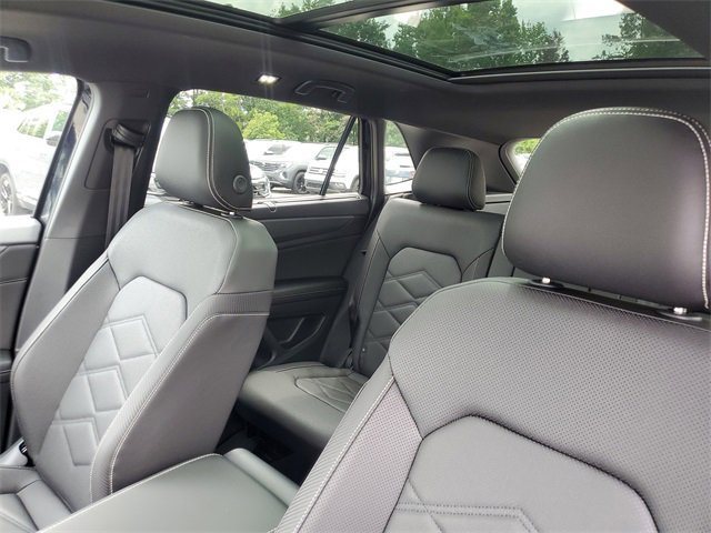 New 2026 Volkswagen Atlas Cross Sport SE image 22