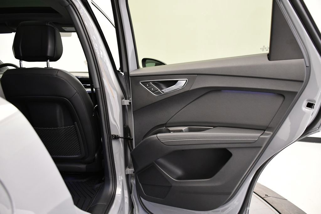 New 2026 Audi Q4 e-tron Premium image 50