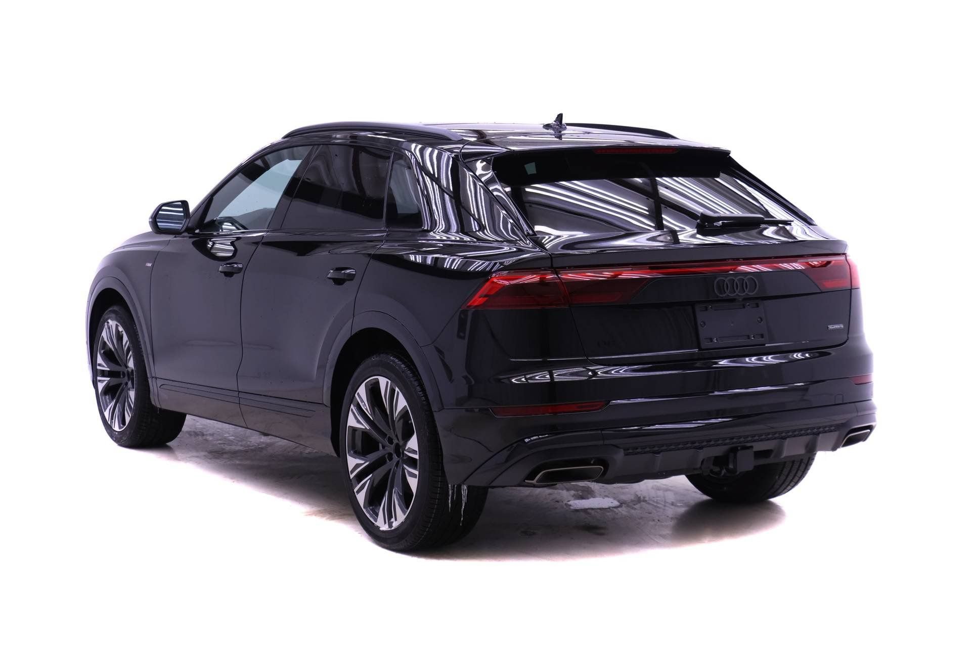 Used 2026 Audi Q8 Premium Plus w/ Premium Plus Package AWD/4WD image 5
