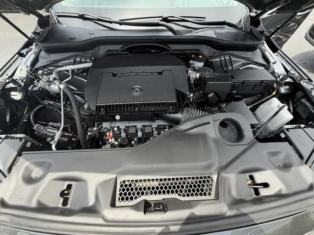 Certified 2024 Acura MDX FWD w/ Technology Package image 23