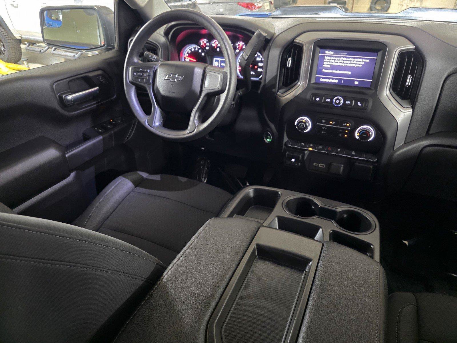 Used 2024 Chevrolet Silverado 1500 Custom Trail Boss w/ LPO, Dark Essentials Package AWD/4WD image 21