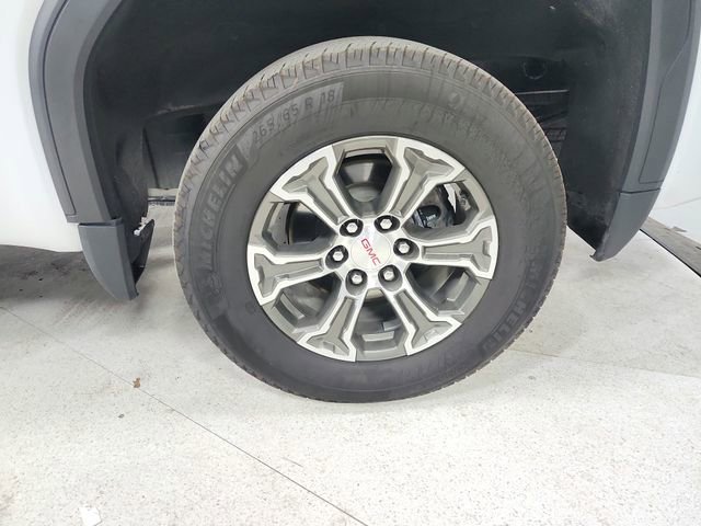 Used 2024 GMC Sierra 1500 SLT image 41