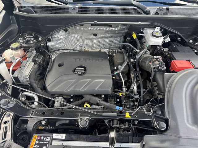 Certified 2022 Buick Encore GX Essence w/ Advanced Technology Package AWD/4WD image 29