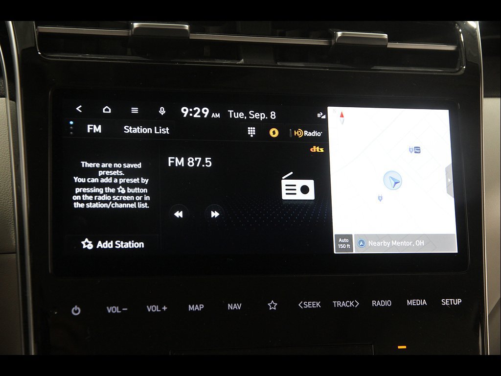 Certified 2023 Hyundai Tucson Limited AWD/4WD image 11