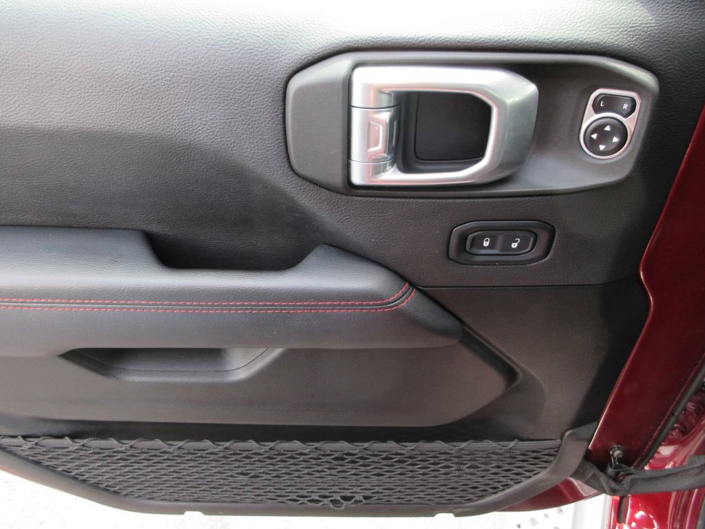 Used 2021 Jeep Wrangler Unlimited Rubicon AWD/4WD image 24