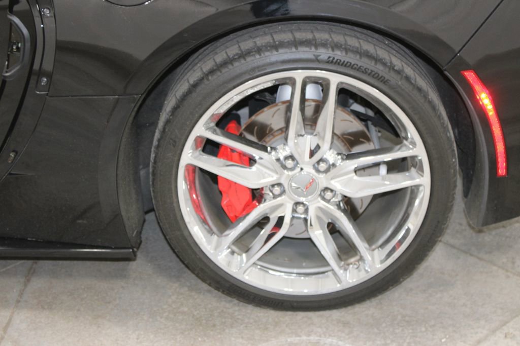 Used 2017 Chevrolet Corvette Stingray Coupe RWD image 58
