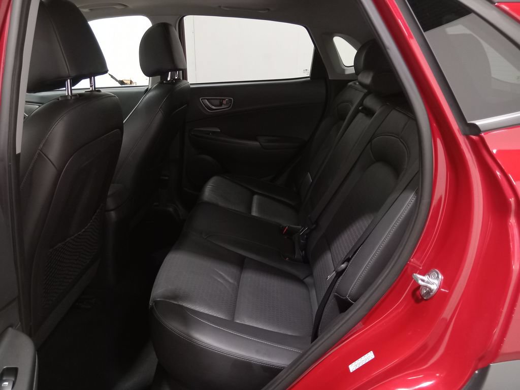 Used 2021 Hyundai Kona Ultimate FWD image 12