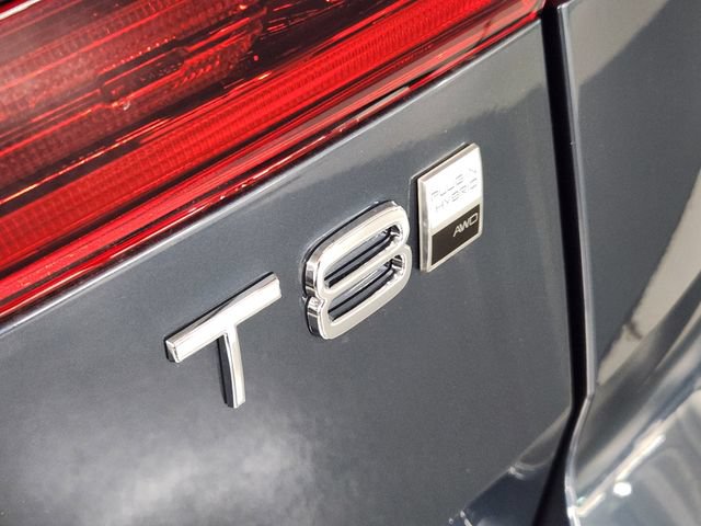 New 2026 Volvo XC60 T8 Ultra w/ Protection Package Premier AWD/4WD image 13