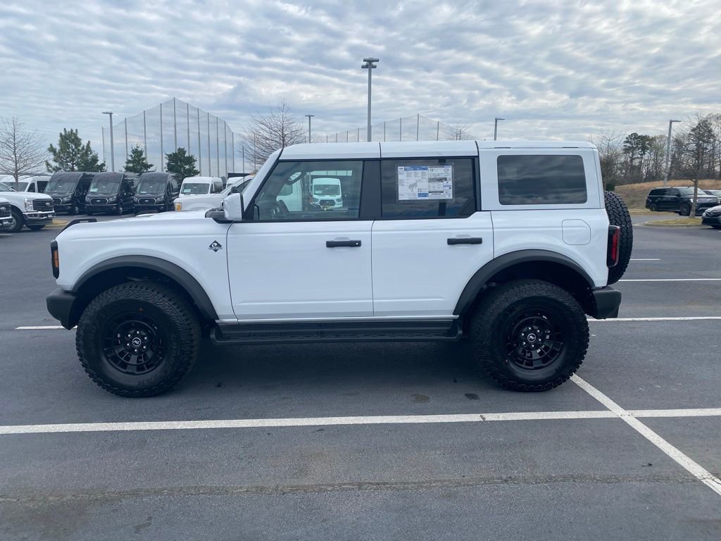 New 2026 Ford Bronco Outer Banks w/ Sasquatch Package image 5