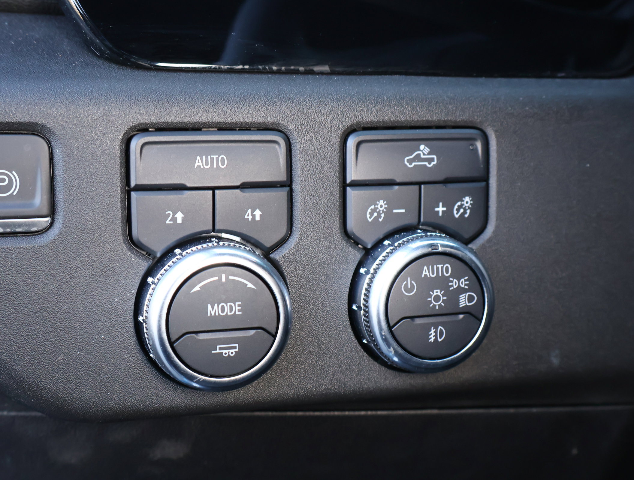 Used 2024 GMC Sierra 1500 Elevation image 11