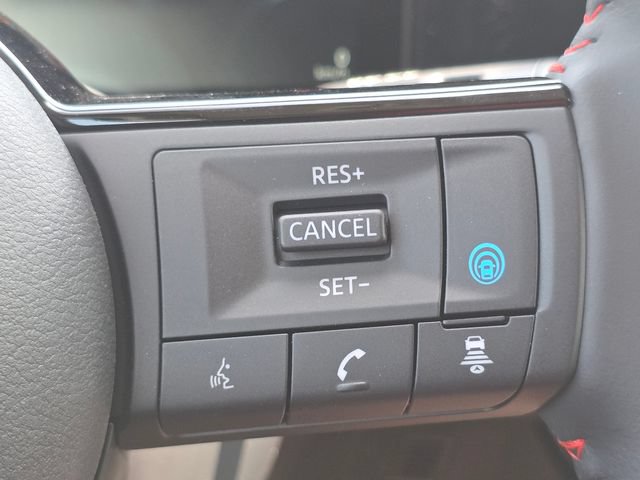 New 2026 Nissan Kicks SR w/ Cold Weather Package AWD/4WD image 25