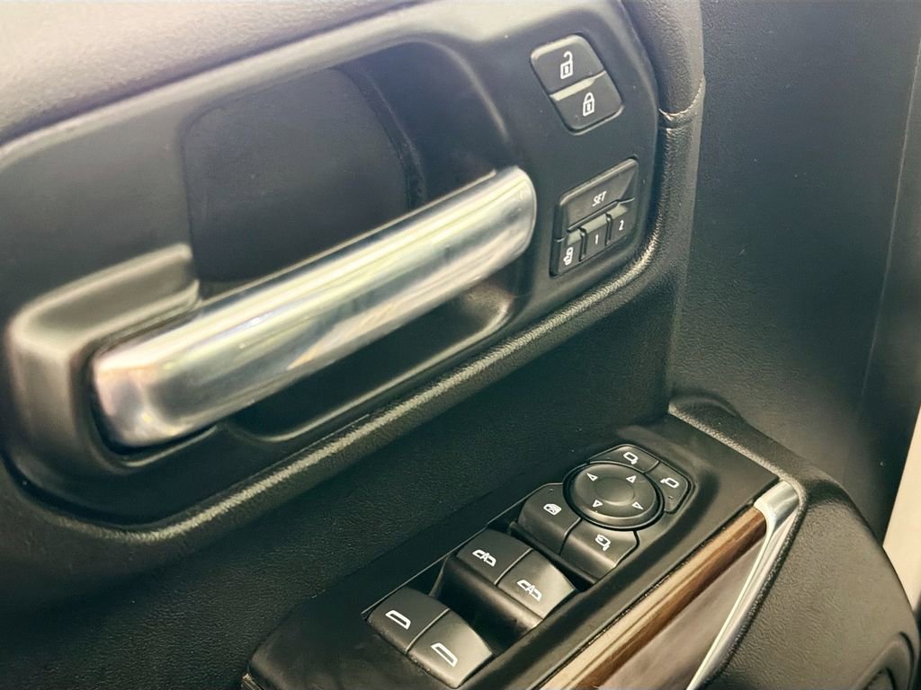 Used 2020 GMC Sierra 1500 SLT w/ SLT Convenience Package image 18