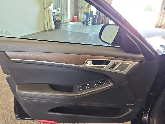 Used 2018 Genesis G80 3.8 w/ Option Group 03 image 26