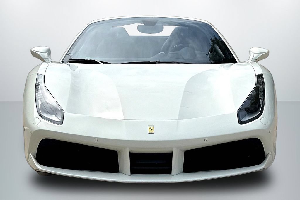 Used 2018 Ferrari 488 Spider RWD image 2