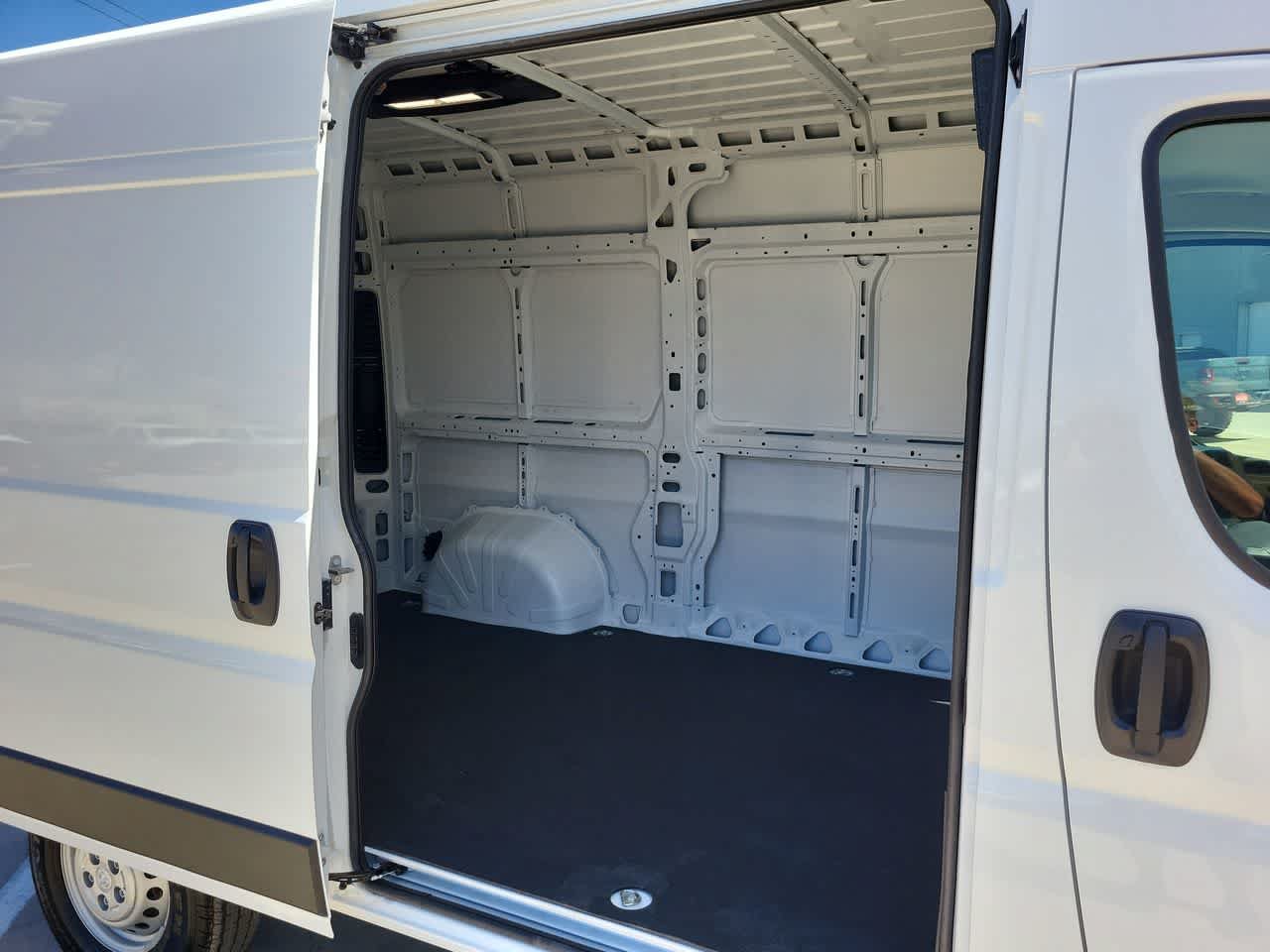 New 2026 RAM ProMaster 1500 w/ Premium Convenience Group FWD image 21