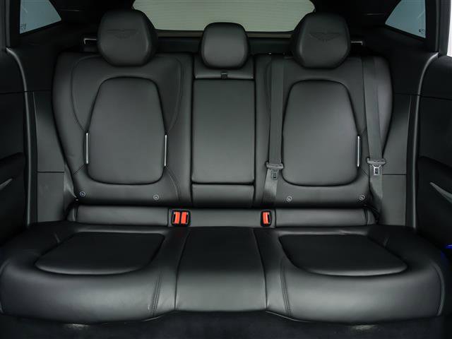 Used 2021 Aston Martin DBX Base image 29