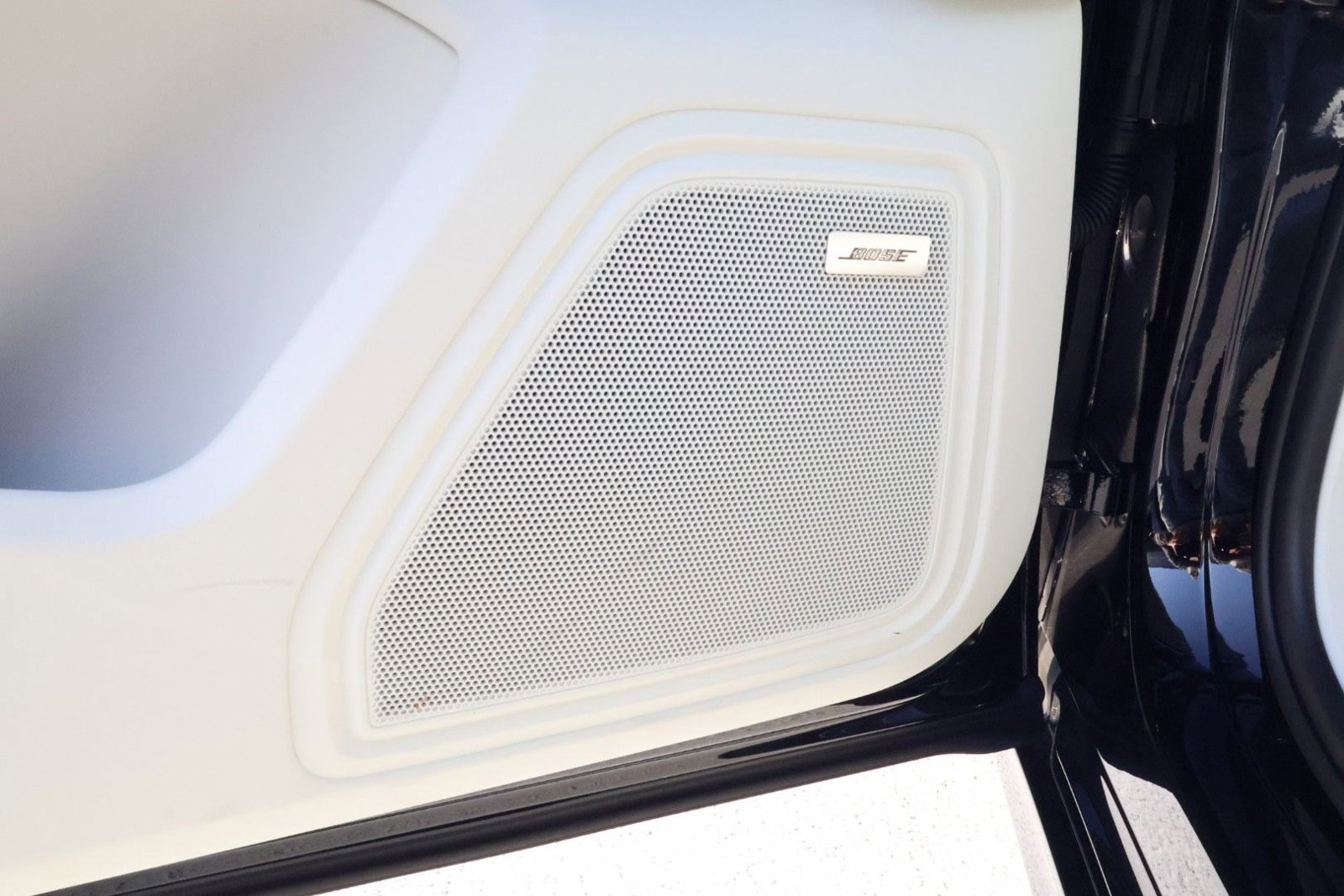 New 2026 Porsche Macan S image 14