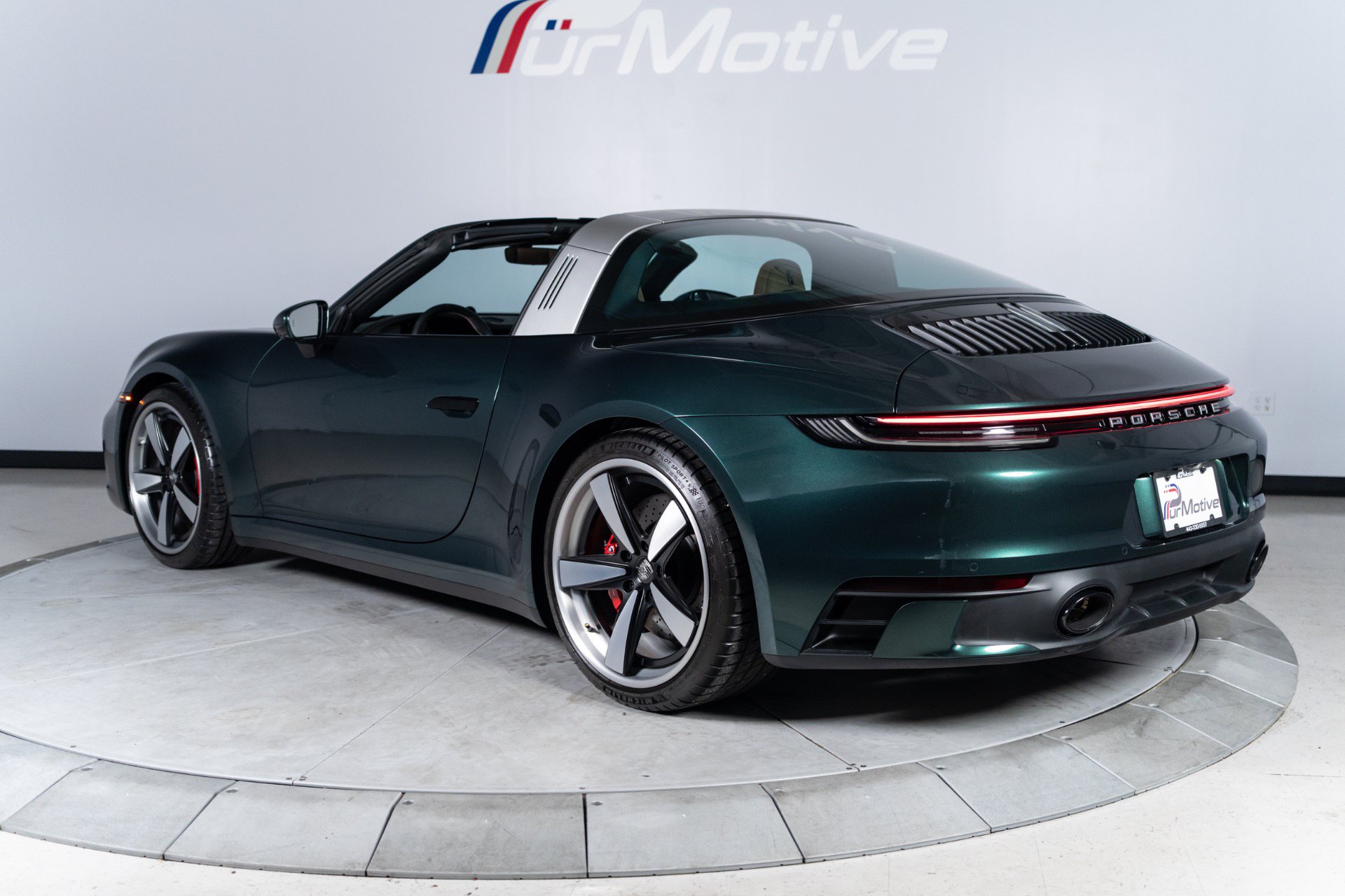 Used 2024 Porsche 911 Targa 4 GTS AWD/4WD image 16