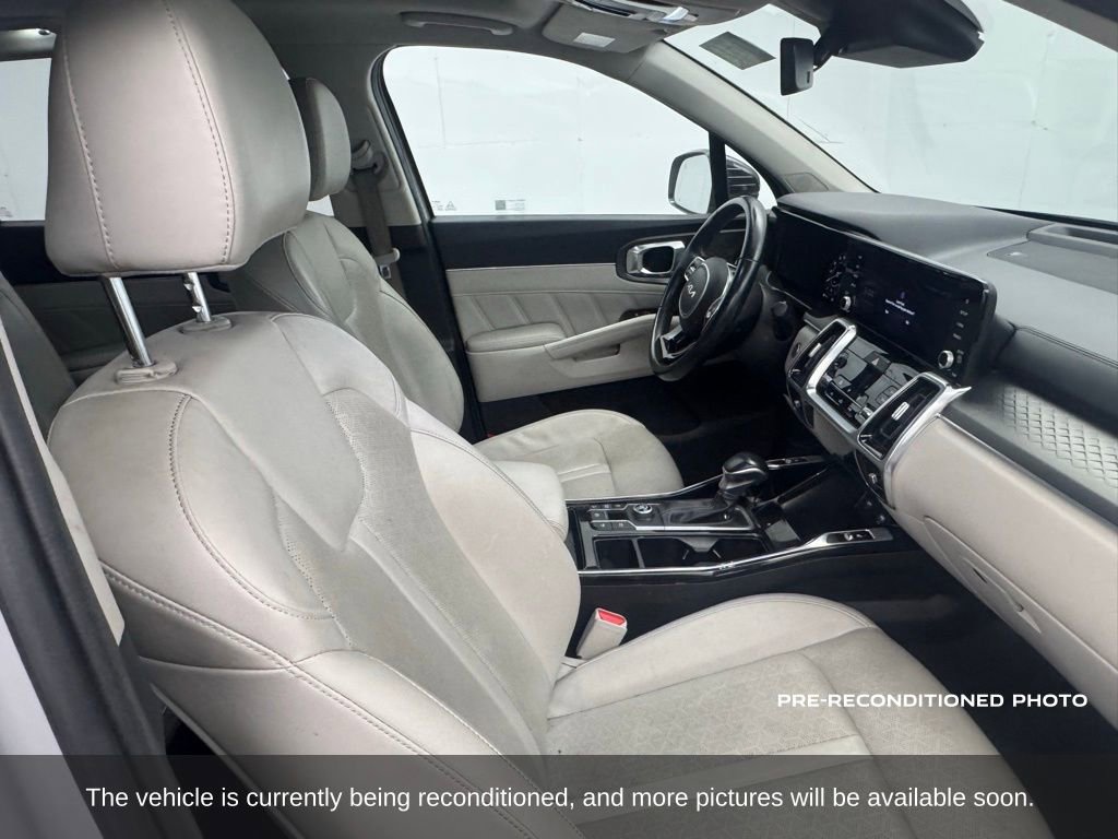 Used 2023 Kia Sorento SX FWD image 11