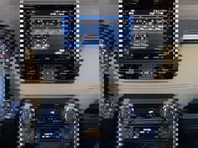 Used 2021 Toyota RAV4 XLE Premium image 29