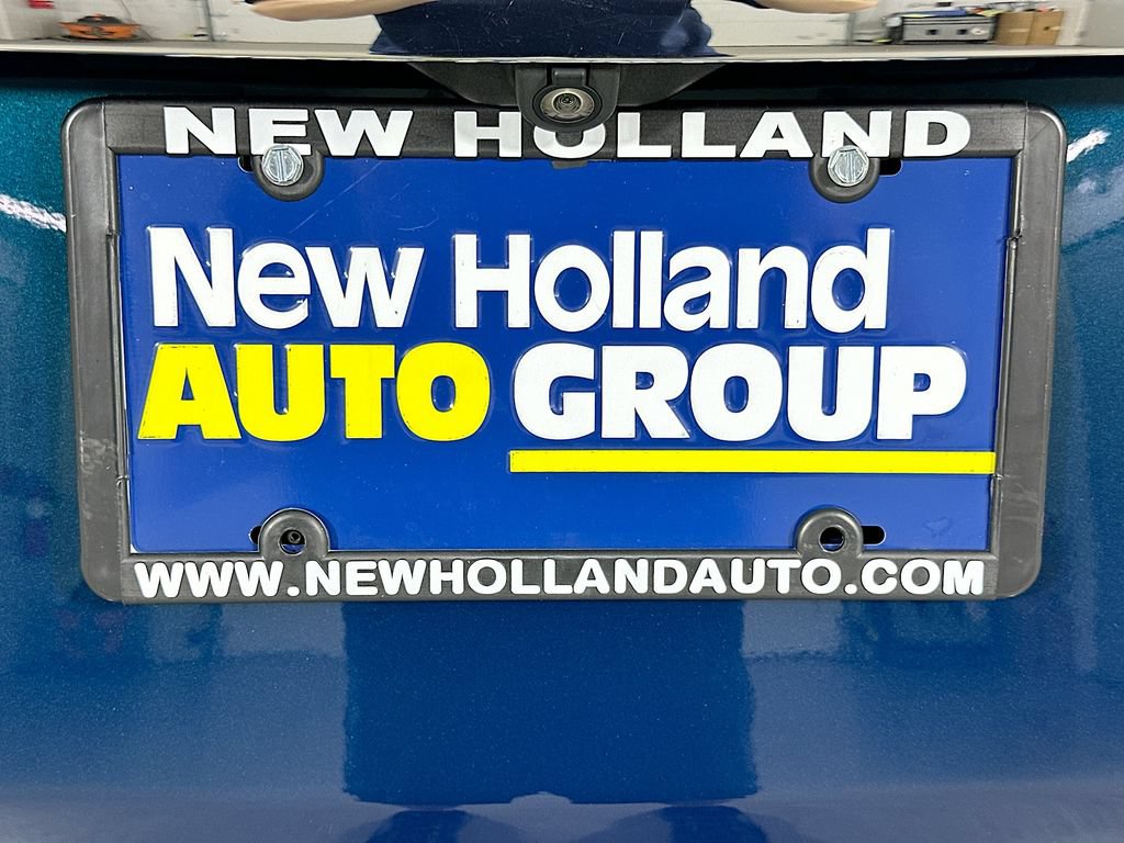 Used 2020 Ford Edge Titanium w/ Equipment Group 301A AWD/4WD image 20