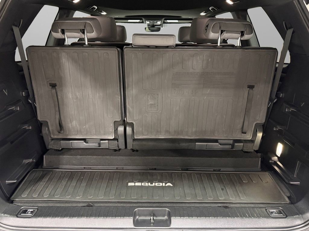 Used 2025 Toyota Sequoia SR5 image 4