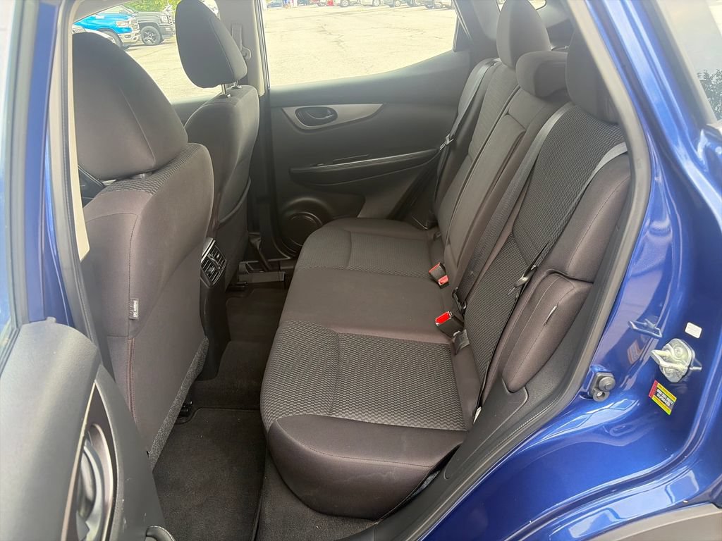 Used 2020 Nissan Rogue Sport S w/ Appearance Package AWD/4WD image 24