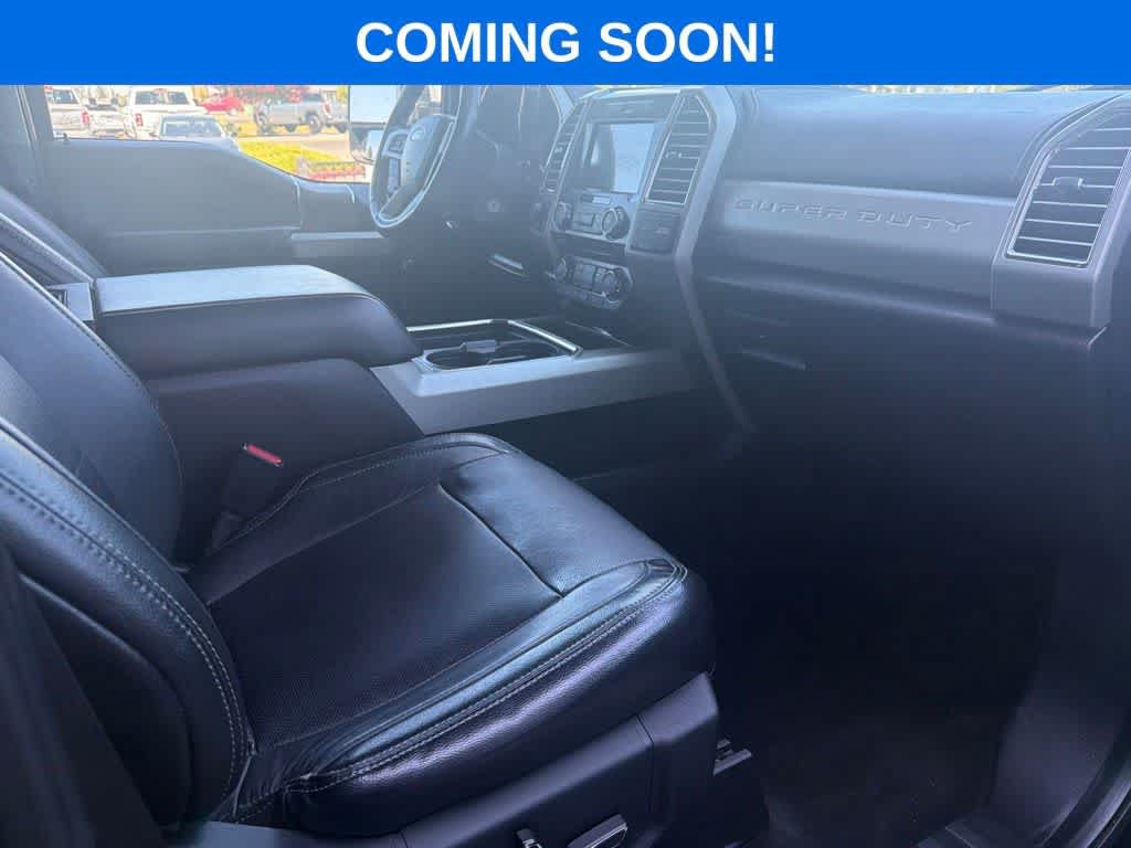Used 2017 Ford F250 Lariat w/ Lariat Value Package AWD/4WD image 8