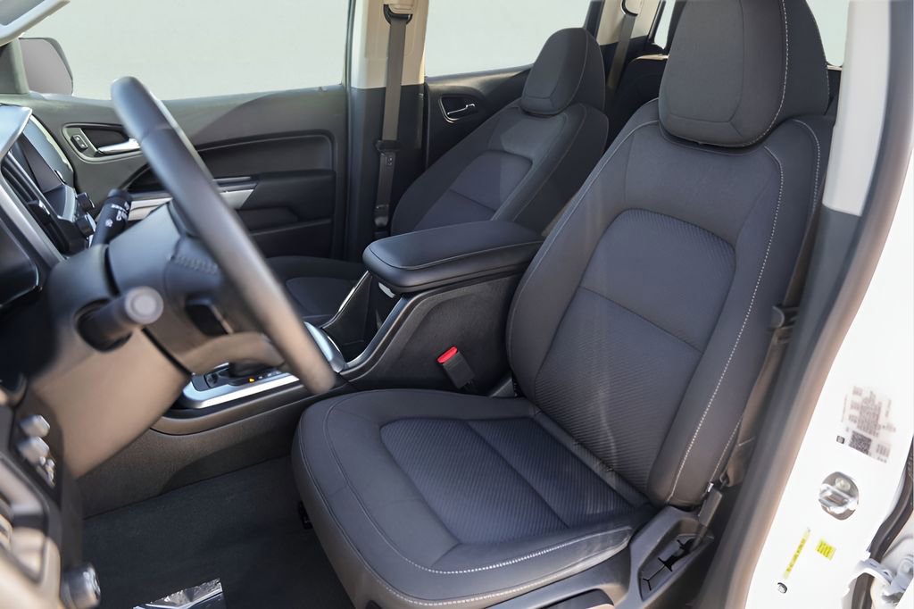 Certified 2022 Chevrolet Colorado LT w/ LT Convenience Package image 10