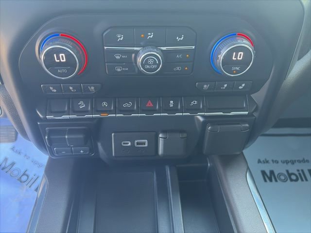 Used 2020 Chevrolet Silverado 1500 LTZ AWD/4WD image 14